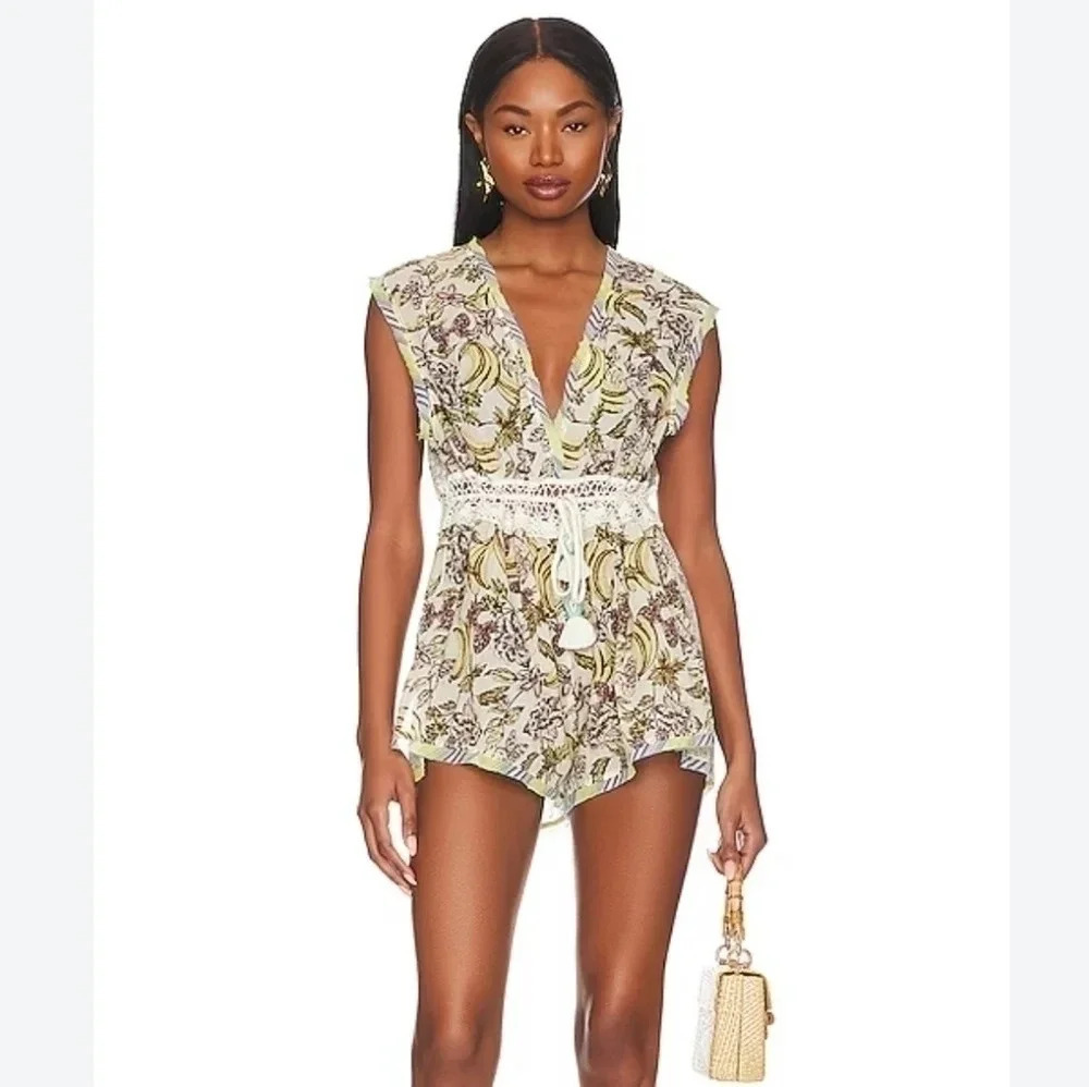 New! || FREE PEOPLE INTIMATELY || Watching Waves romper, Sz Small, Printed